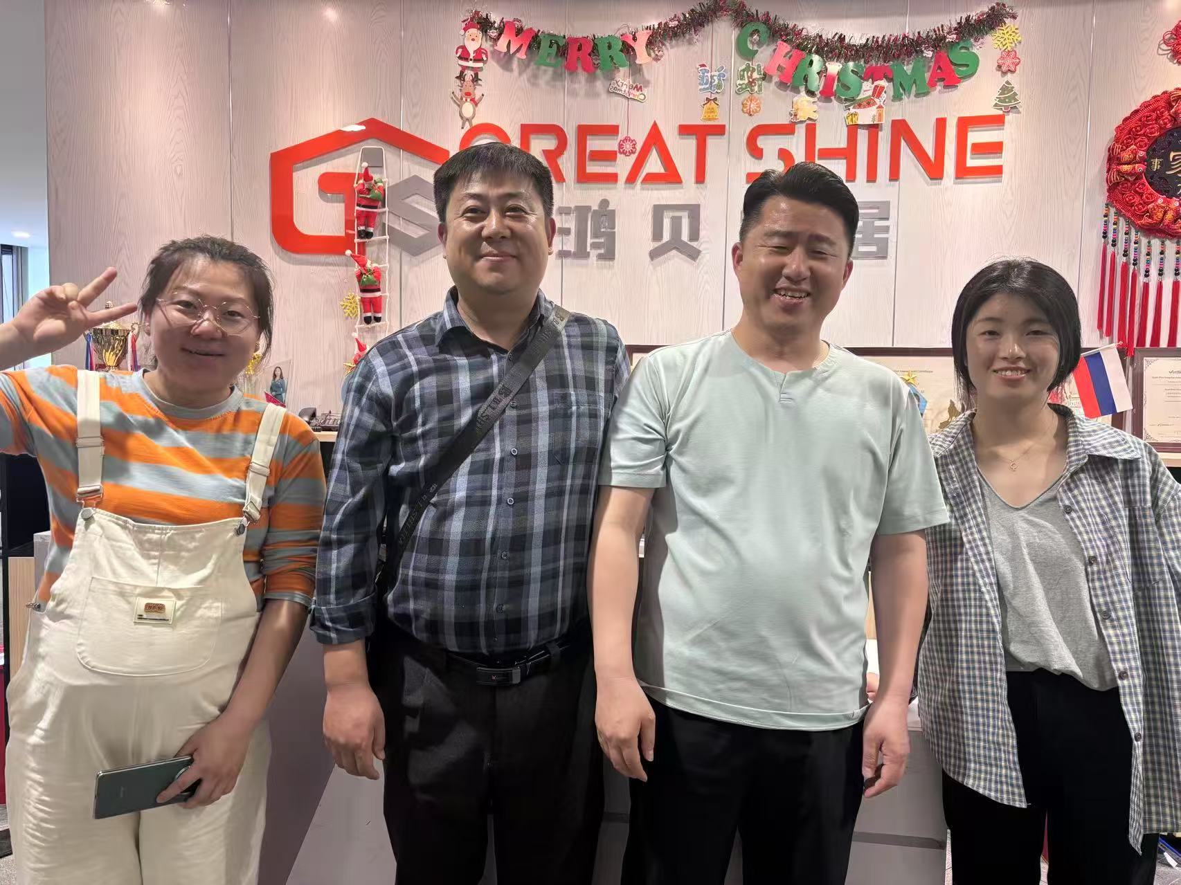 与韩国客户合作